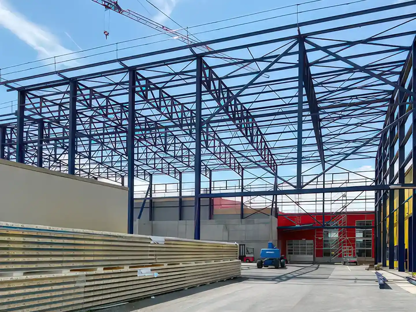 Stahlkonstruktion für Überdachung Werkplatz Stahlkonstruktion für Überdachung Werkplatz